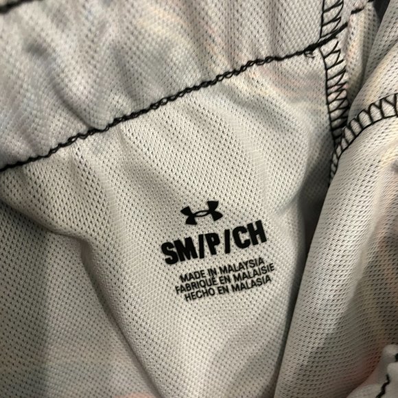 Women's UA Pride Shorts - Picture 3 of 3